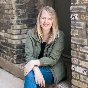 Meet your Posher, Elizabeth